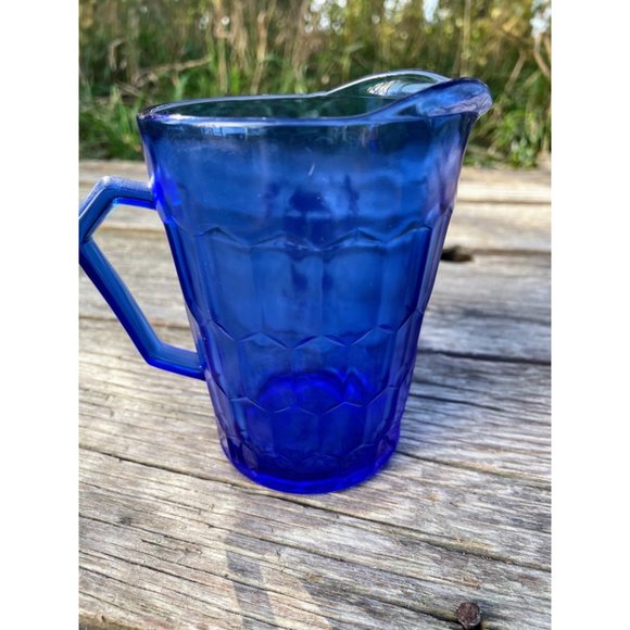 Antique 1930s 2 Shirley Temple Creamer PItchers Blue Hazel Atlas - Picture 9 of 11